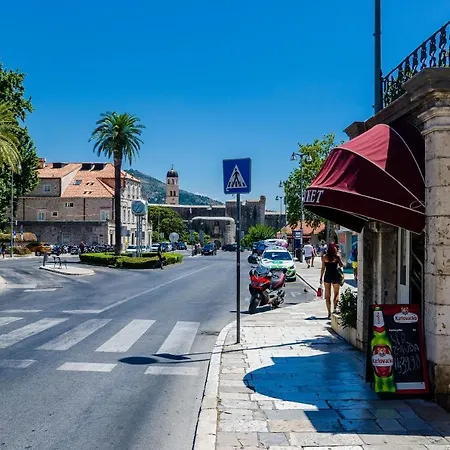 بيت ضيافة Old Town