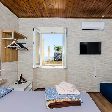 Old Town Pensionat 3*