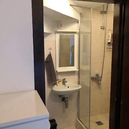 Old Town Guest house 3*