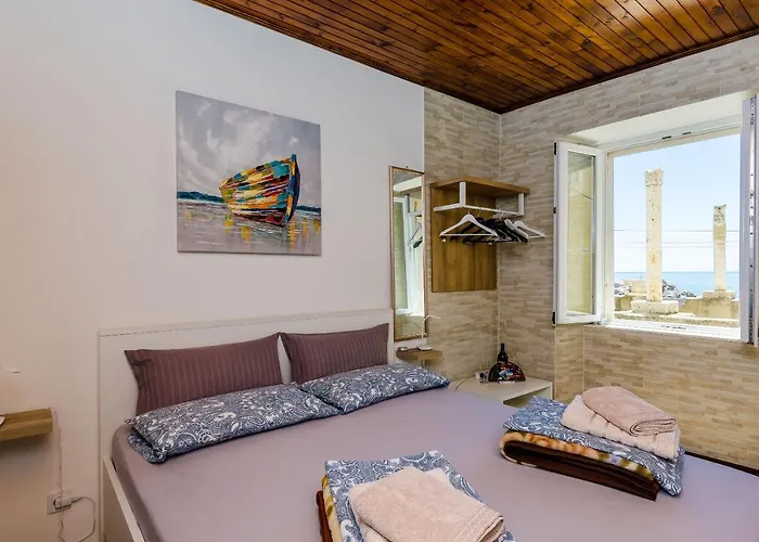 Gasthuis Old Town 3*